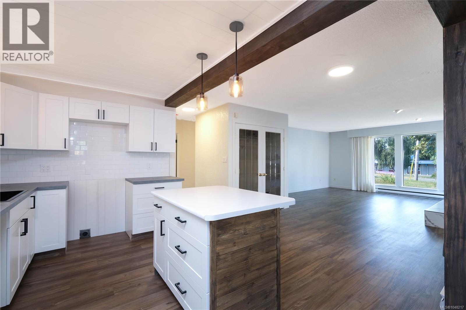 729 Holm Rd - Image 6