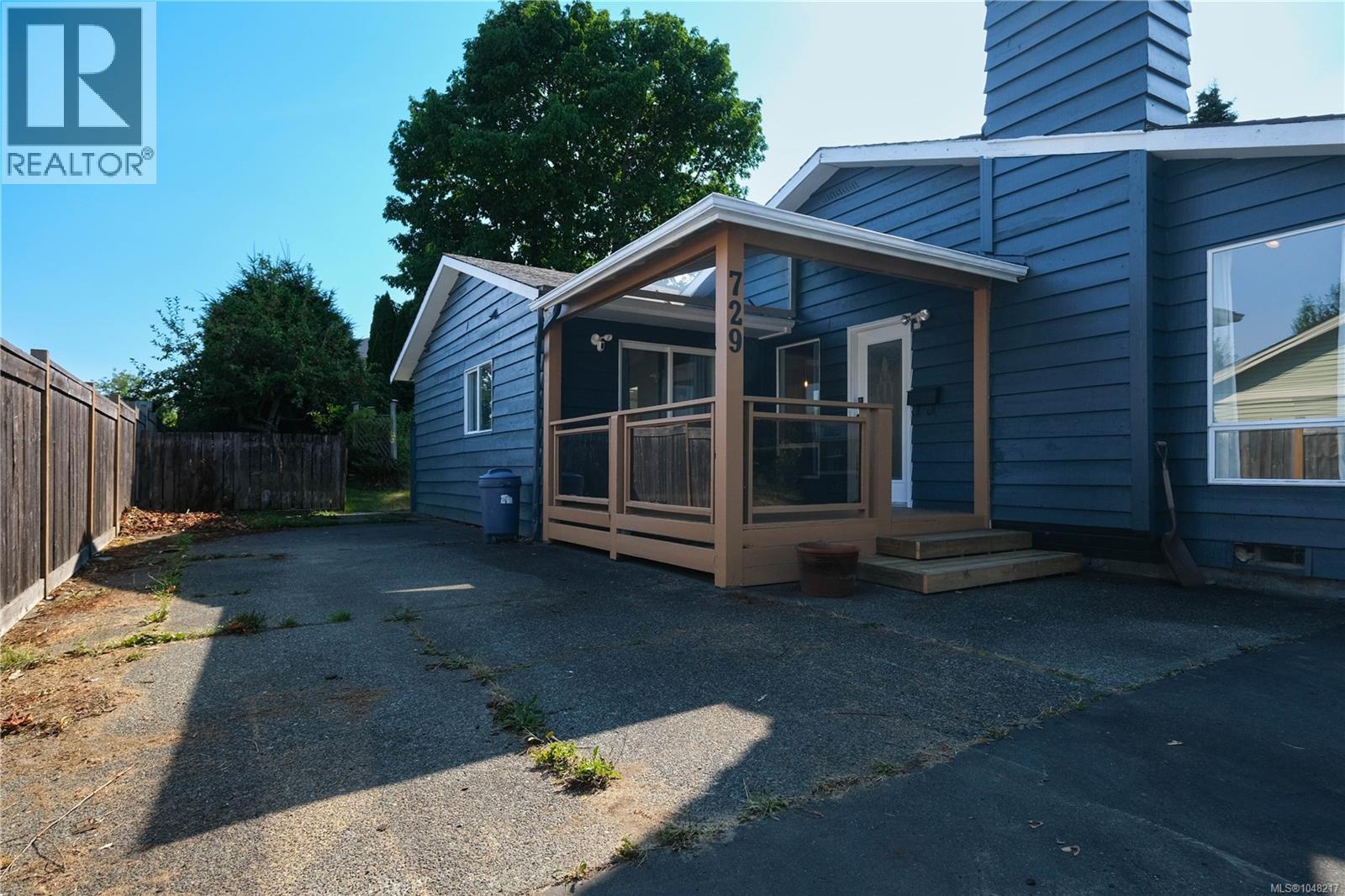 729 Holm Rd - 2