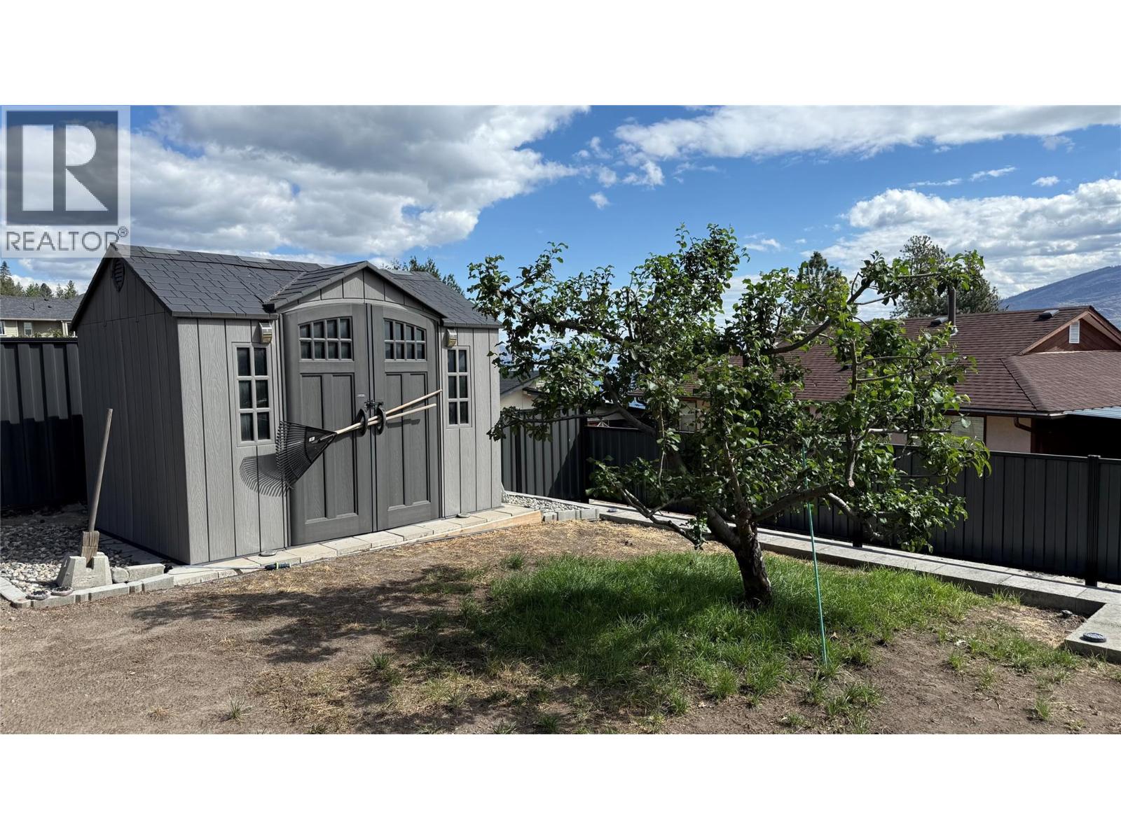 6519 Sherburn Road - 31