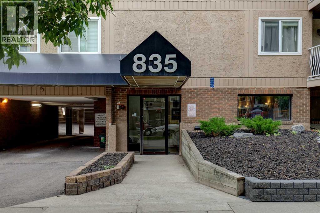 206, 835 19 Avenue SW, Calgary, Alberta, T2T0H6