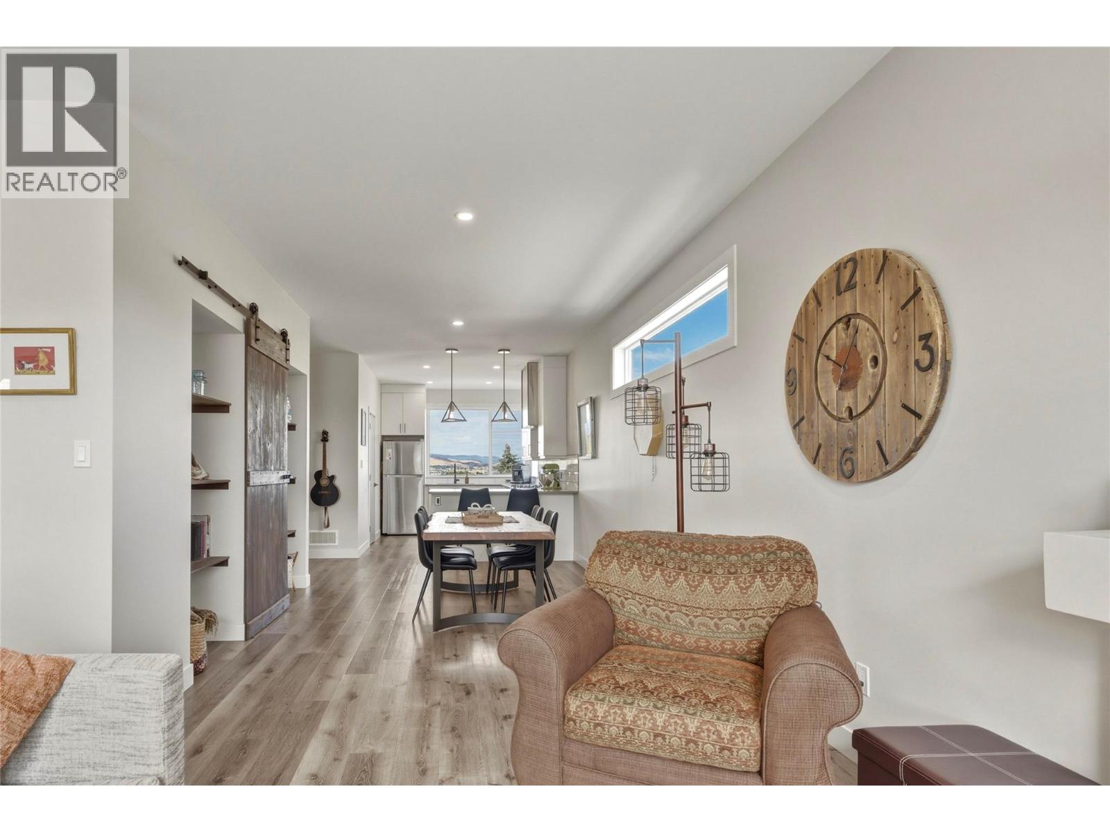 #1 3405 16 Avenue - Image 6