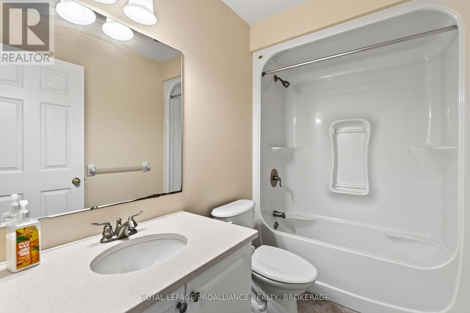 1097 CROSSFIELD AVENUE - Image 14