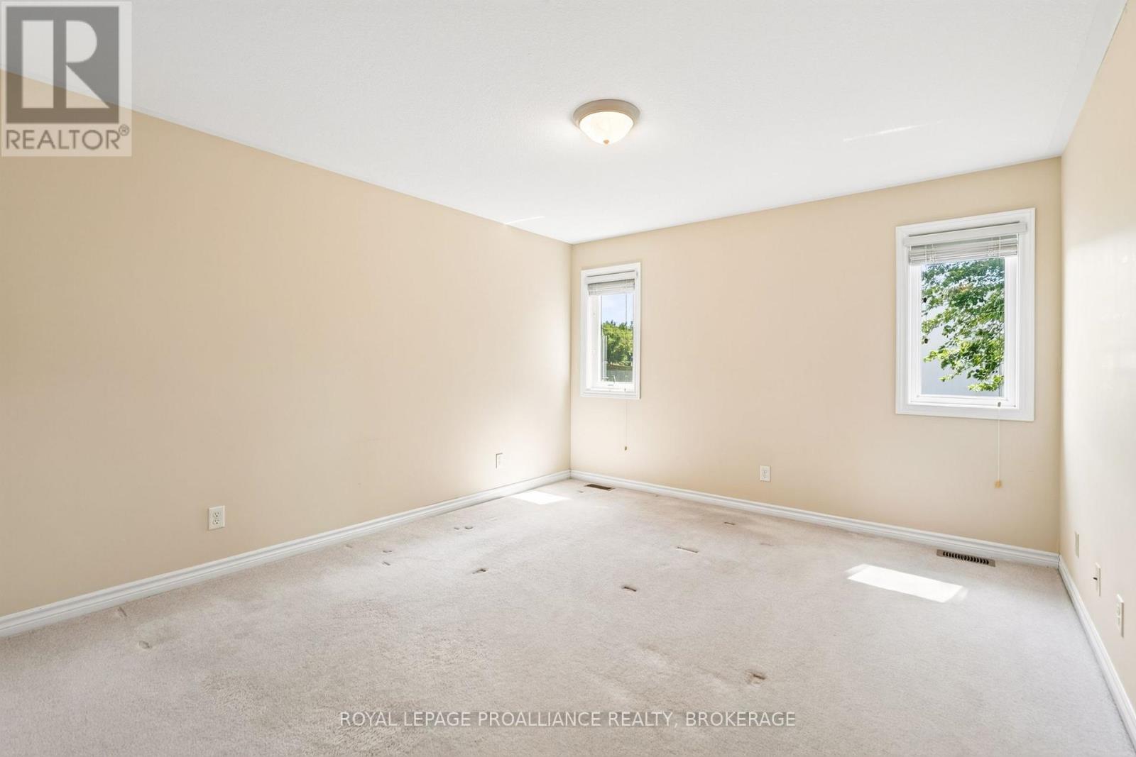 1097 CROSSFIELD AVENUE - Image 27