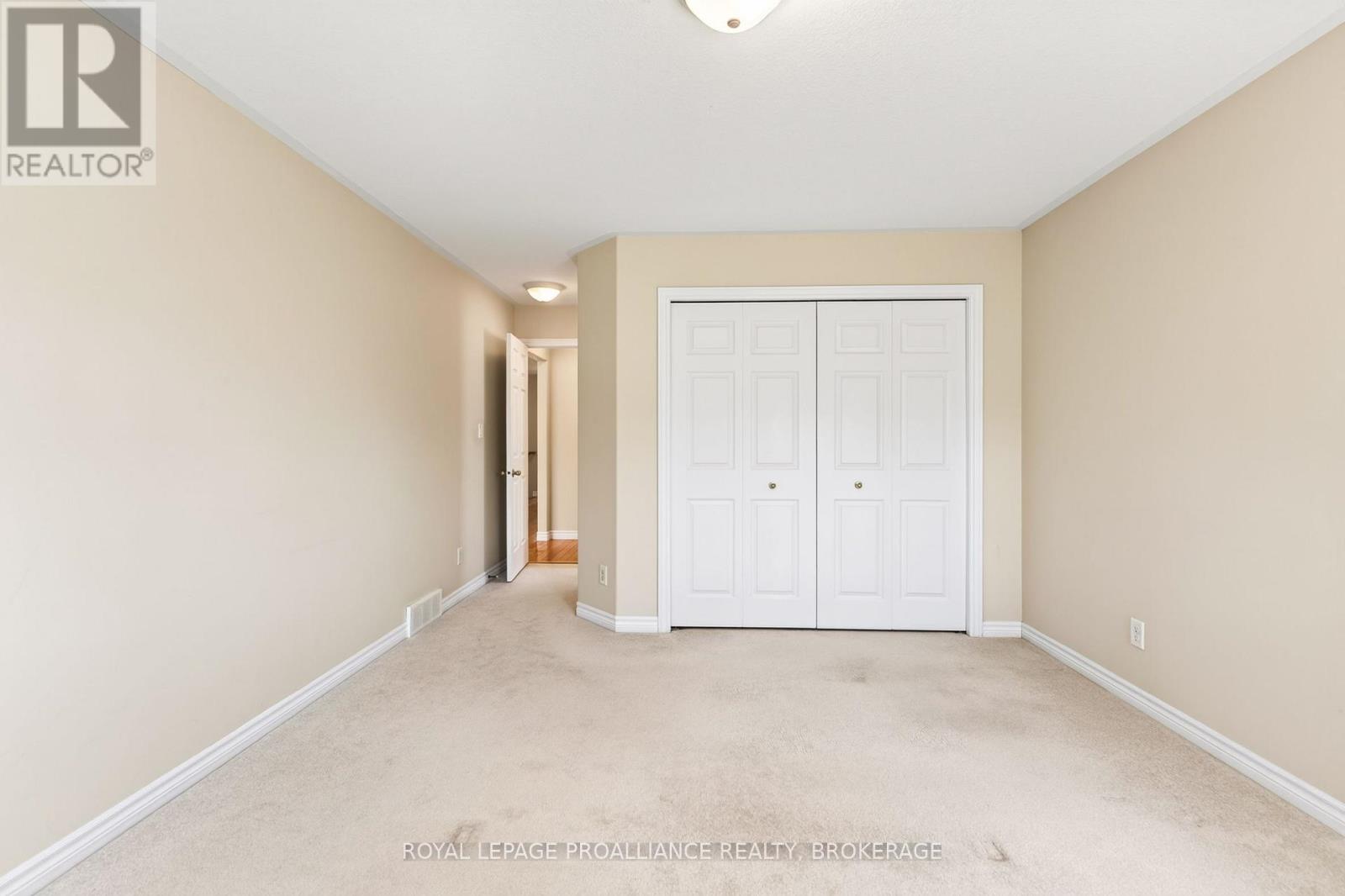 1097 CROSSFIELD AVENUE - Image 29