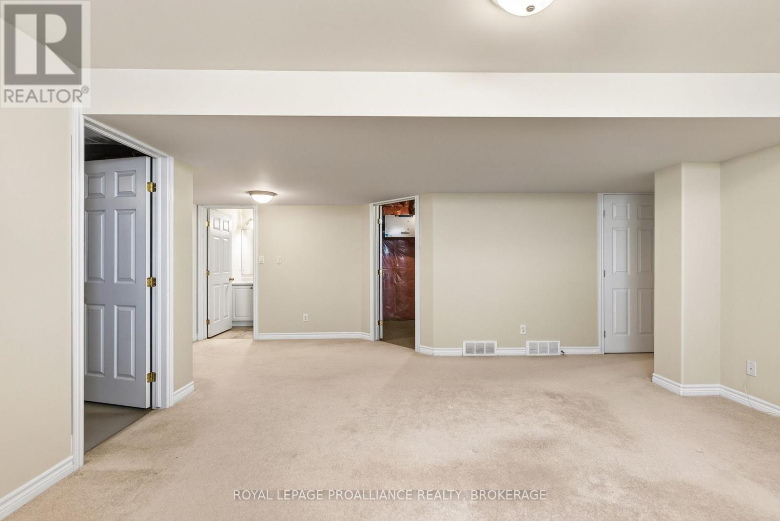 1097 CROSSFIELD AVENUE - Image 38