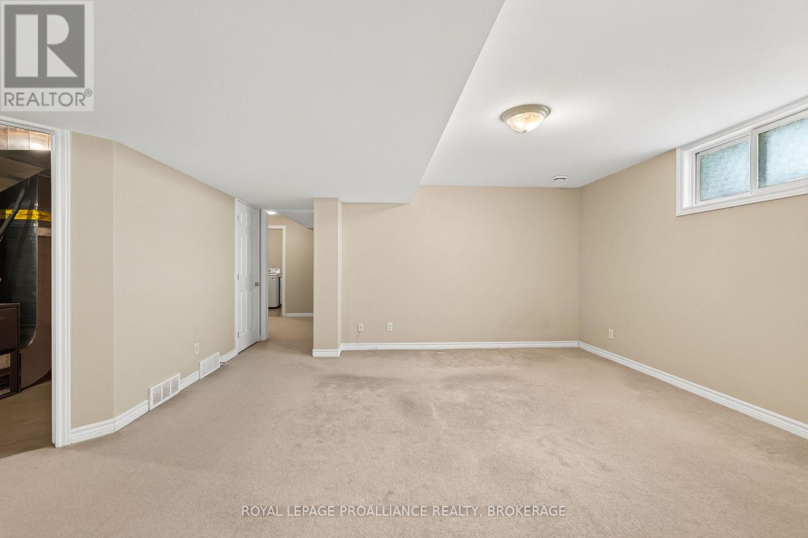 1097 CROSSFIELD AVENUE - Image 45