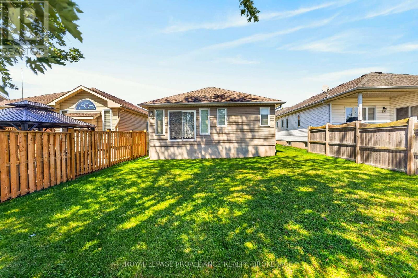 1097 CROSSFIELD AVENUE - Image 47