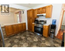 336 Columbia Avenue, Kerrobert, SK S0L1R0 Photo 16