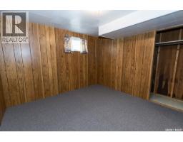336 Columbia Avenue, Kerrobert, SK S0L1R0 Photo 40