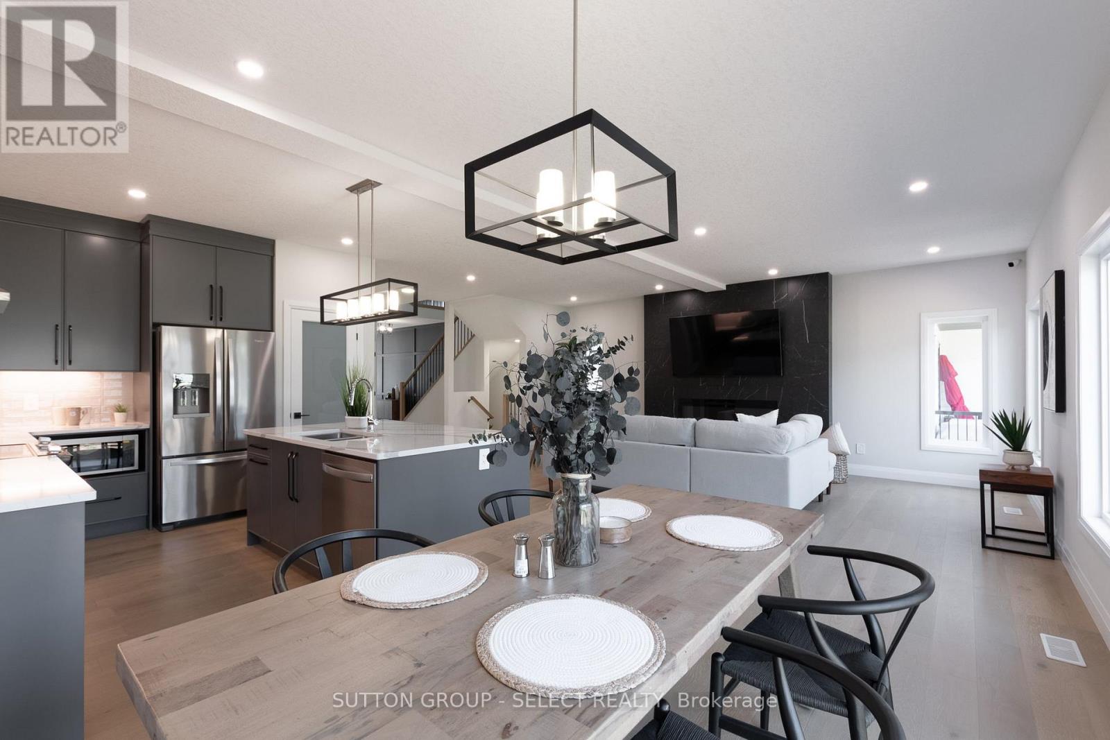 6342 HEATHWOODS AVENUE - 12