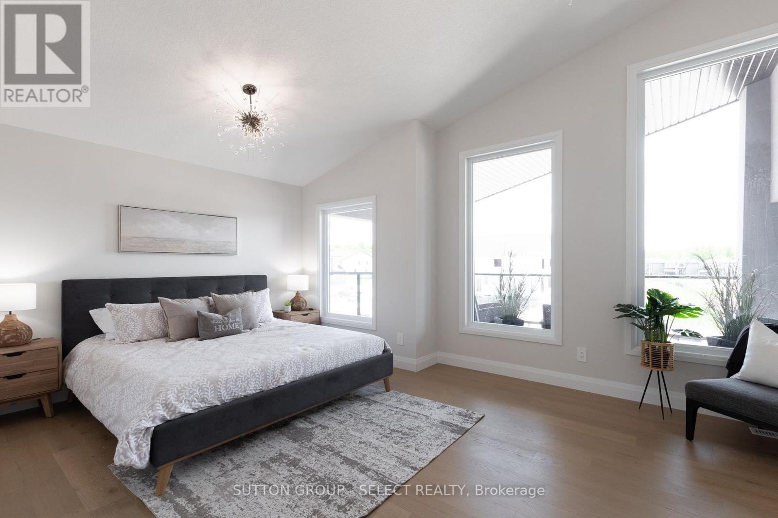 6342 HEATHWOODS AVENUE - 16