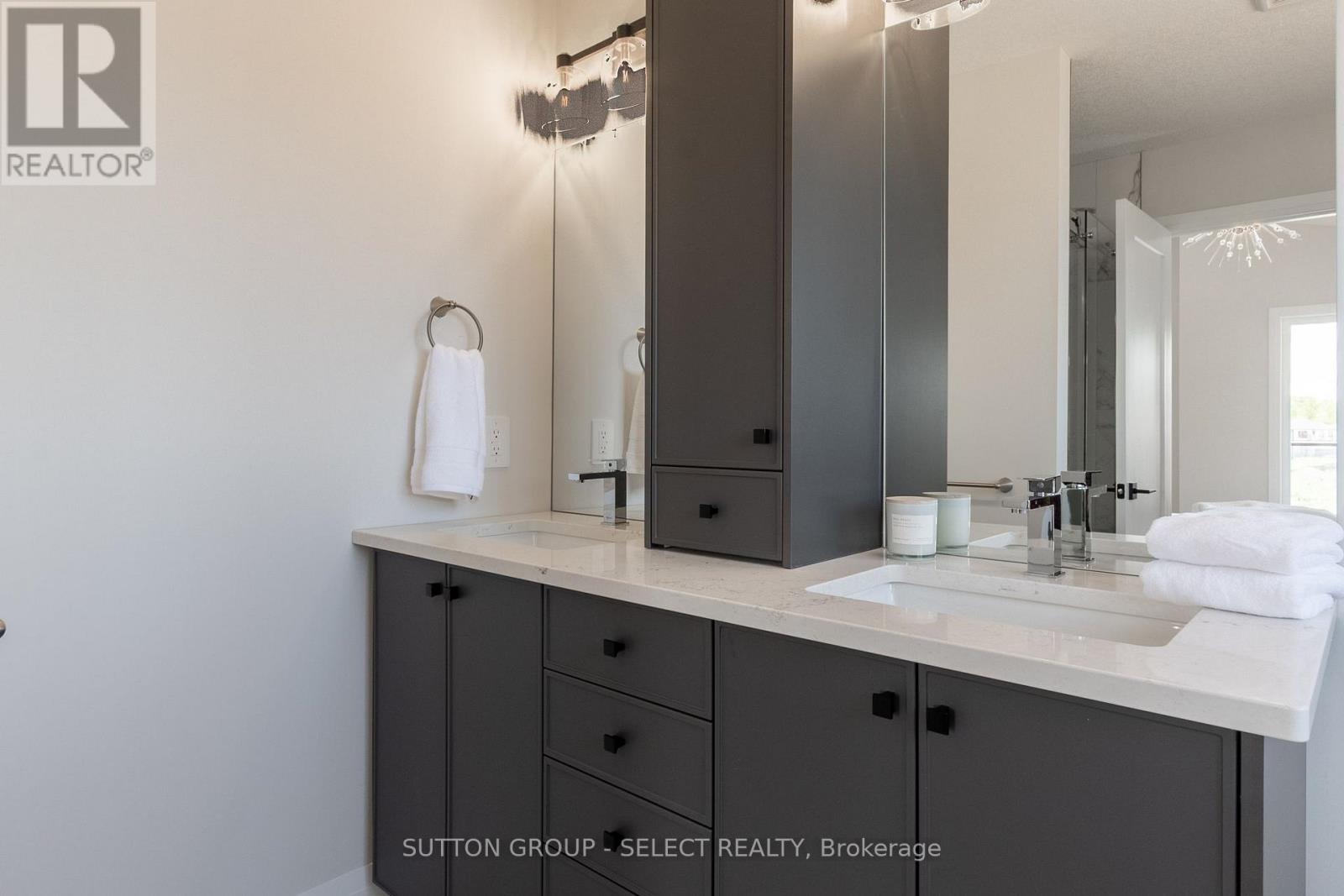 6342 HEATHWOODS AVENUE - 19