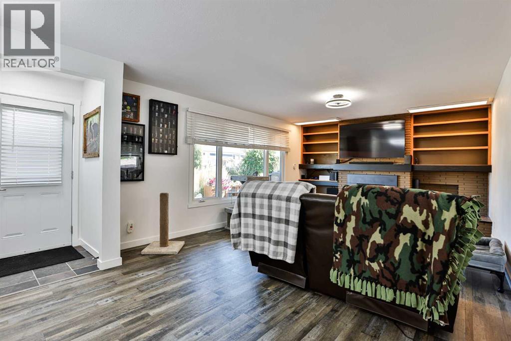 410 6 Avenue - Image 6