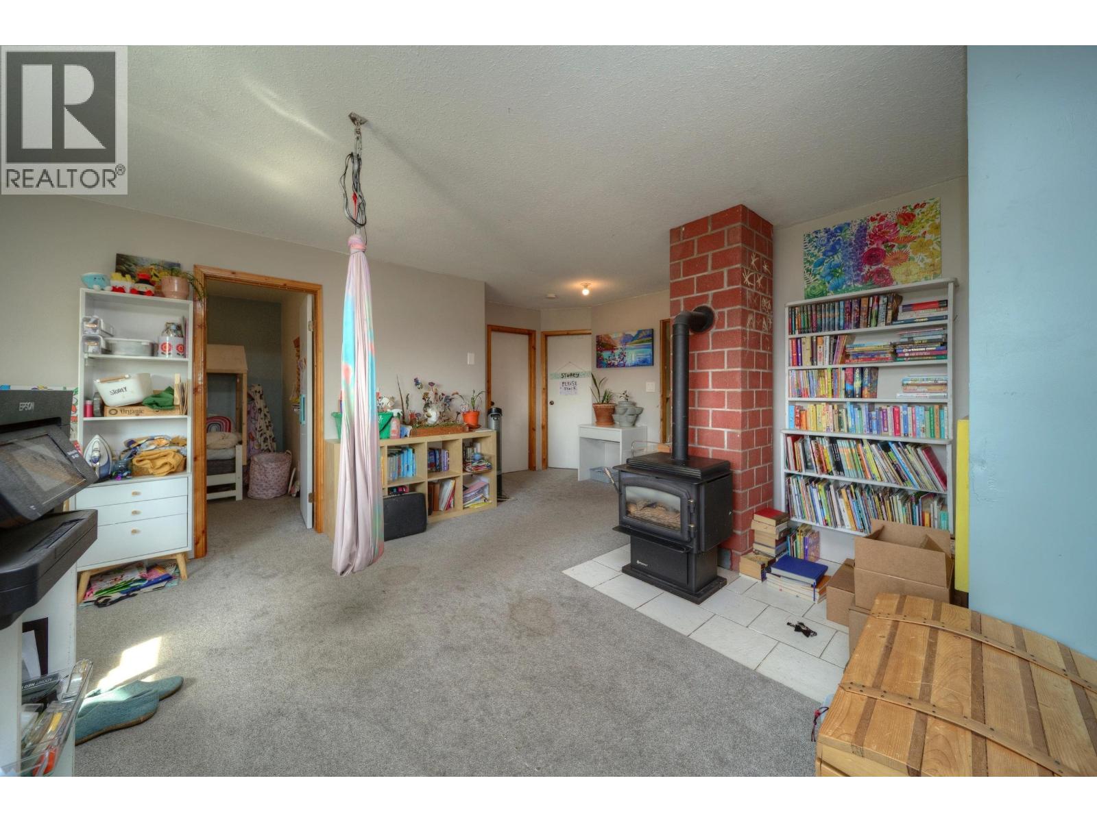 2211 DOYLE ROAD - 17