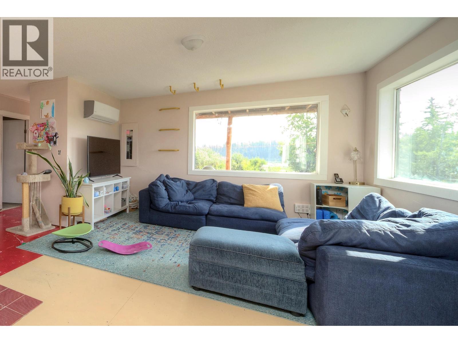2211 DOYLE ROAD - Image 7