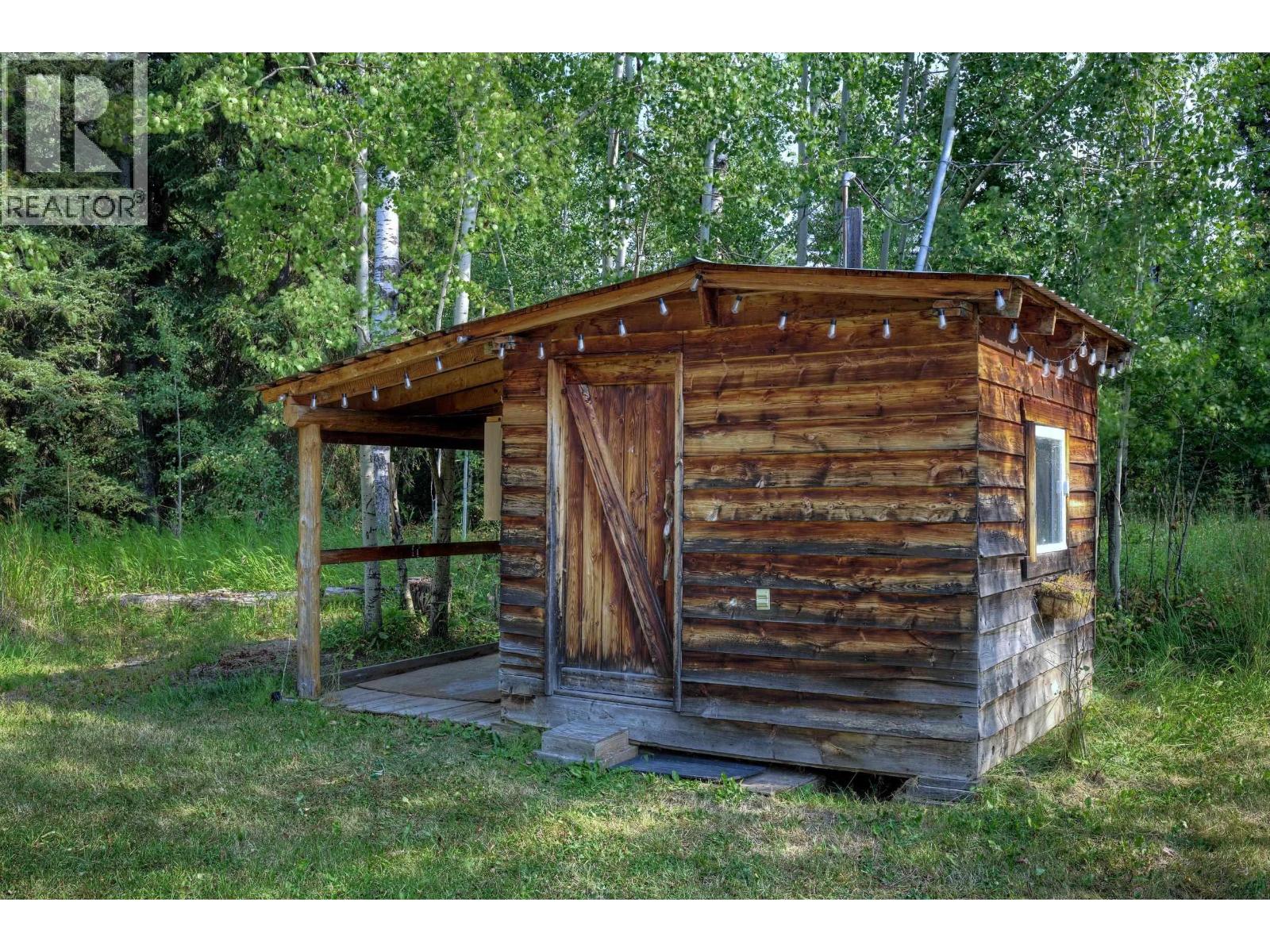 2211 DOYLE ROAD - 32