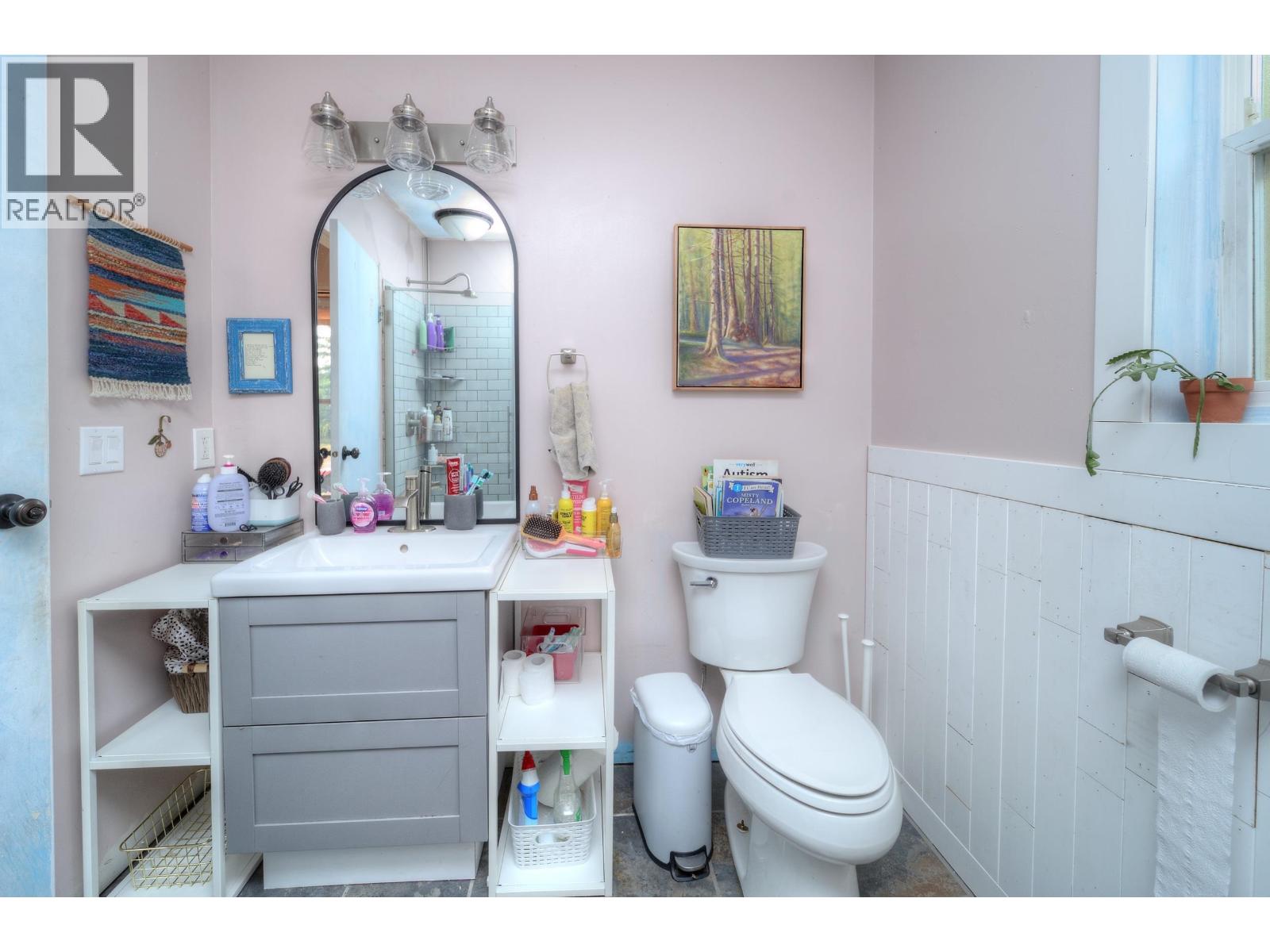 2211 DOYLE ROAD - 13