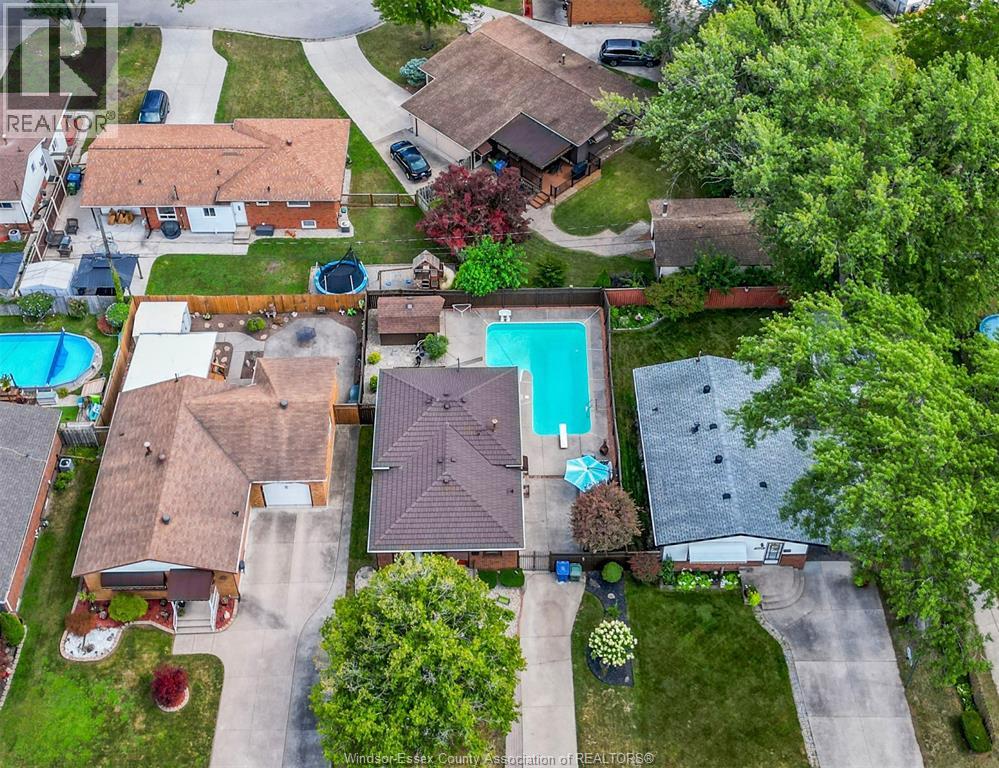 3981 WHITNEY - Image 5