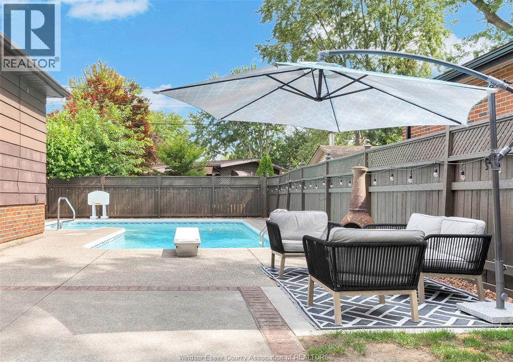 3981 WHITNEY - Image 37