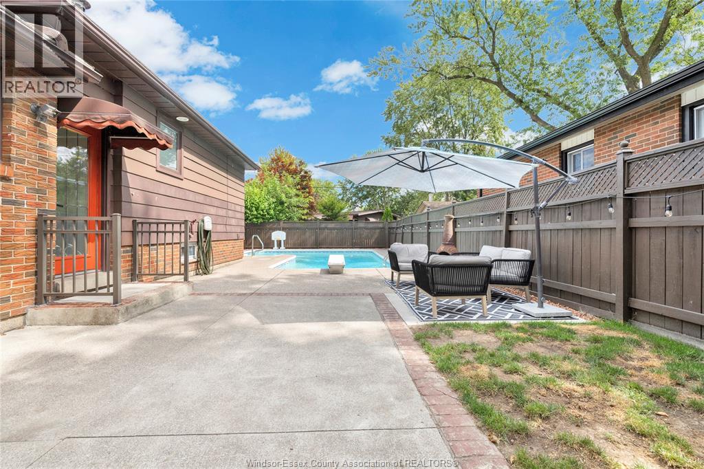 3981 WHITNEY - Image 36