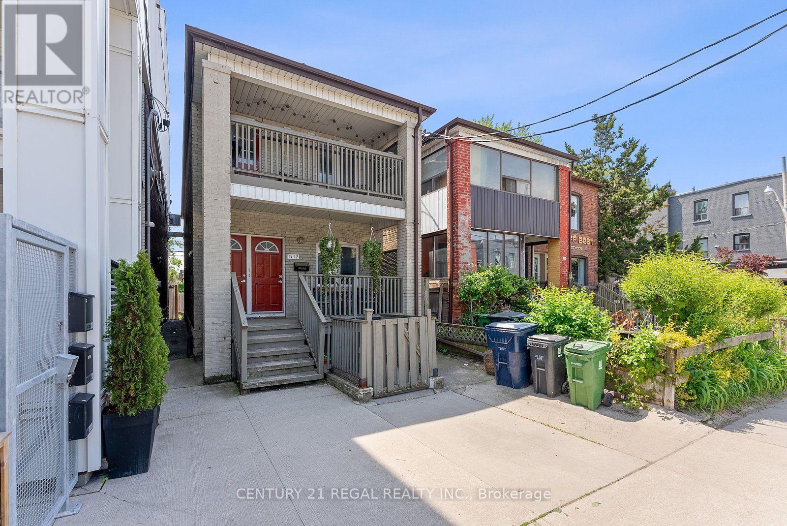 Photo of 1117 Queen Street