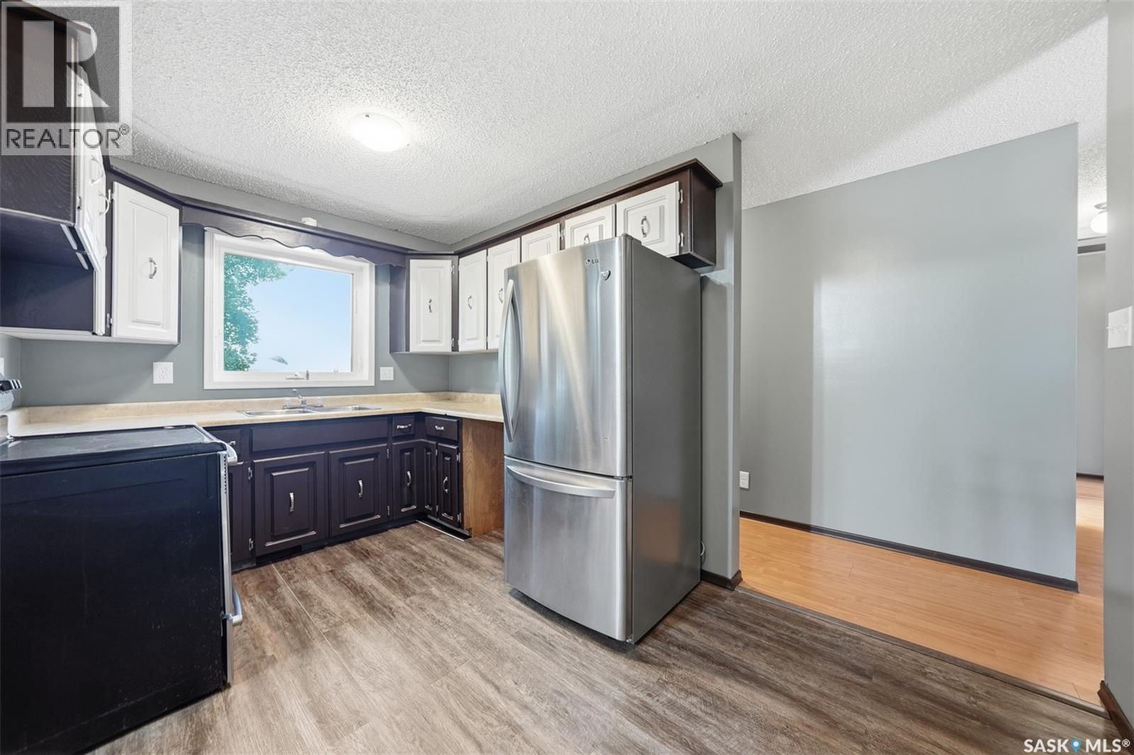 525 Wilken CRESCENT W - 25