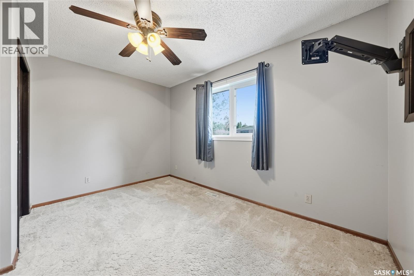 525 Wilken CRESCENT W - Image 27