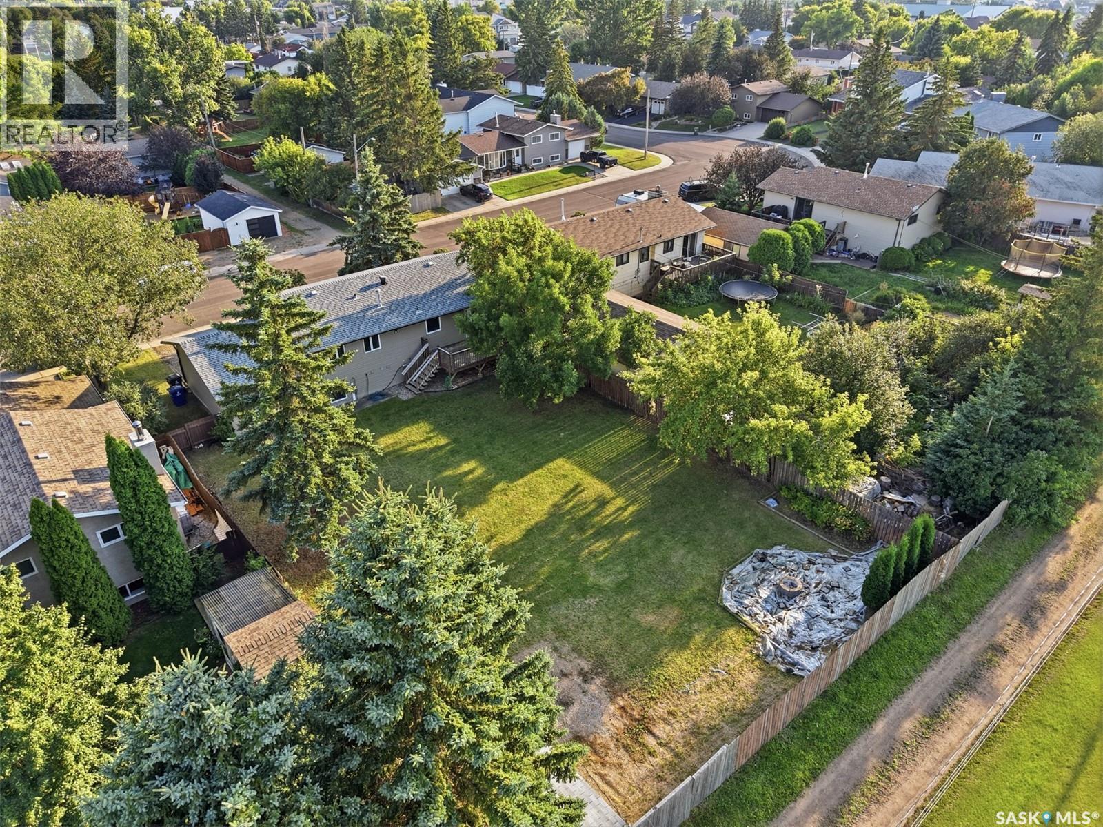 525 Wilken CRESCENT W - Image 3