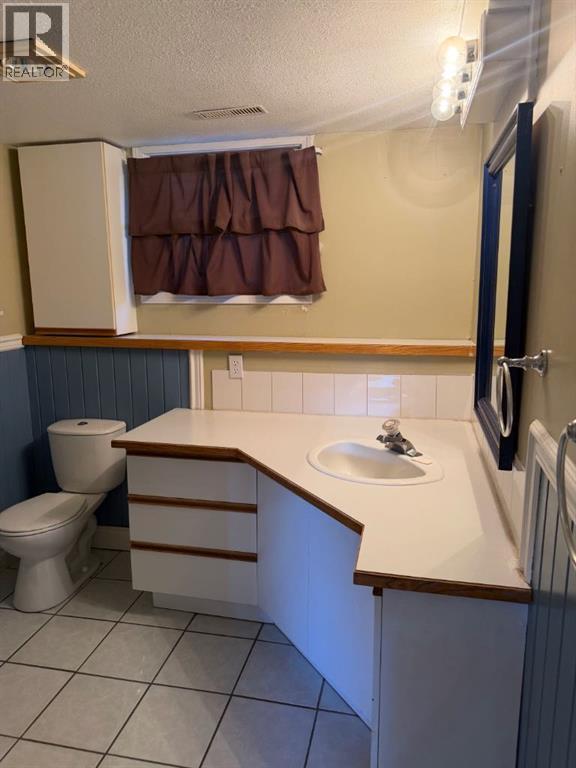106 Ojibwa Place W - 21