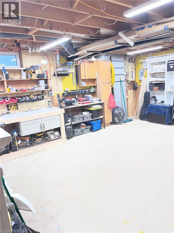 445 SHERRING Street - Image 44