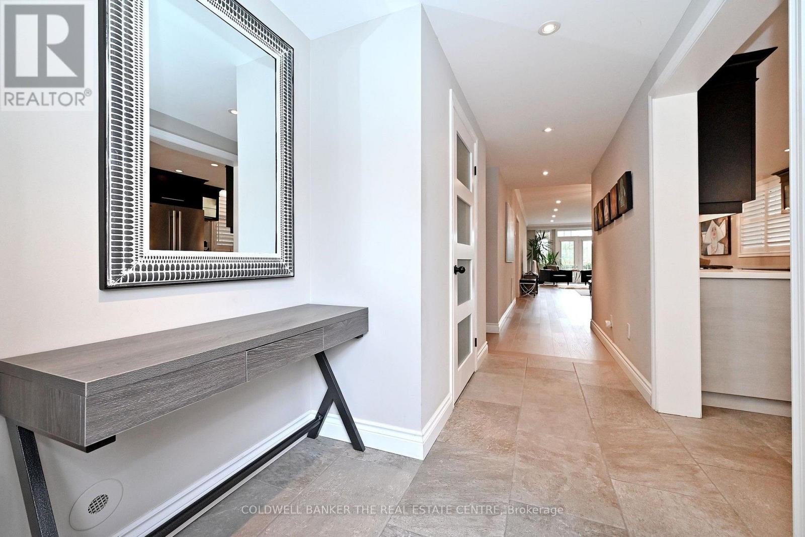 #16 520 SILKEN LAUMANN DRIVE - Image 11