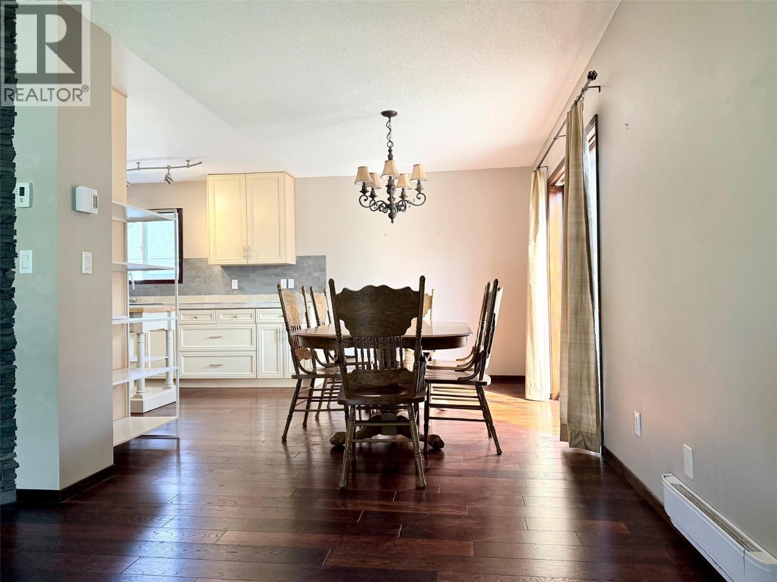 1804 Elm Street - 12