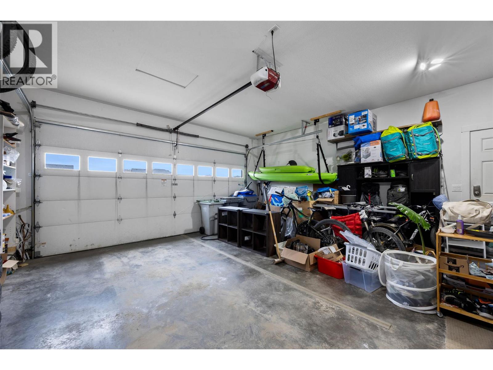 1948 Snowberry Crescent - Image 20