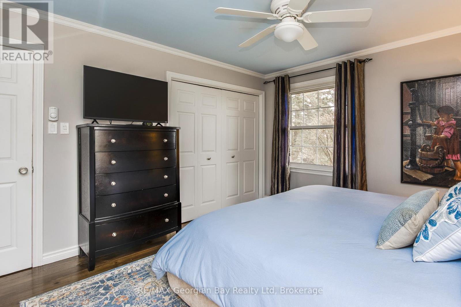 736 VICTORIA STREET - Image 15