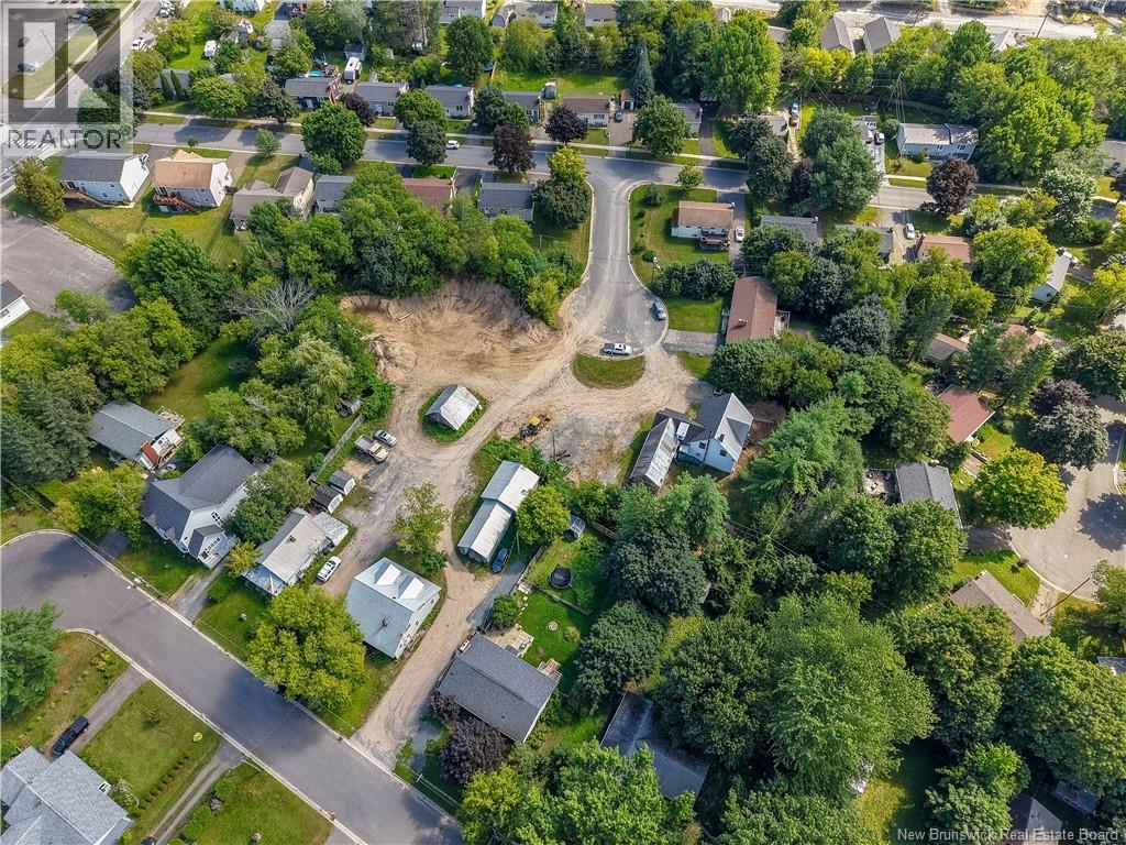 24 Vanhorne Court - 25