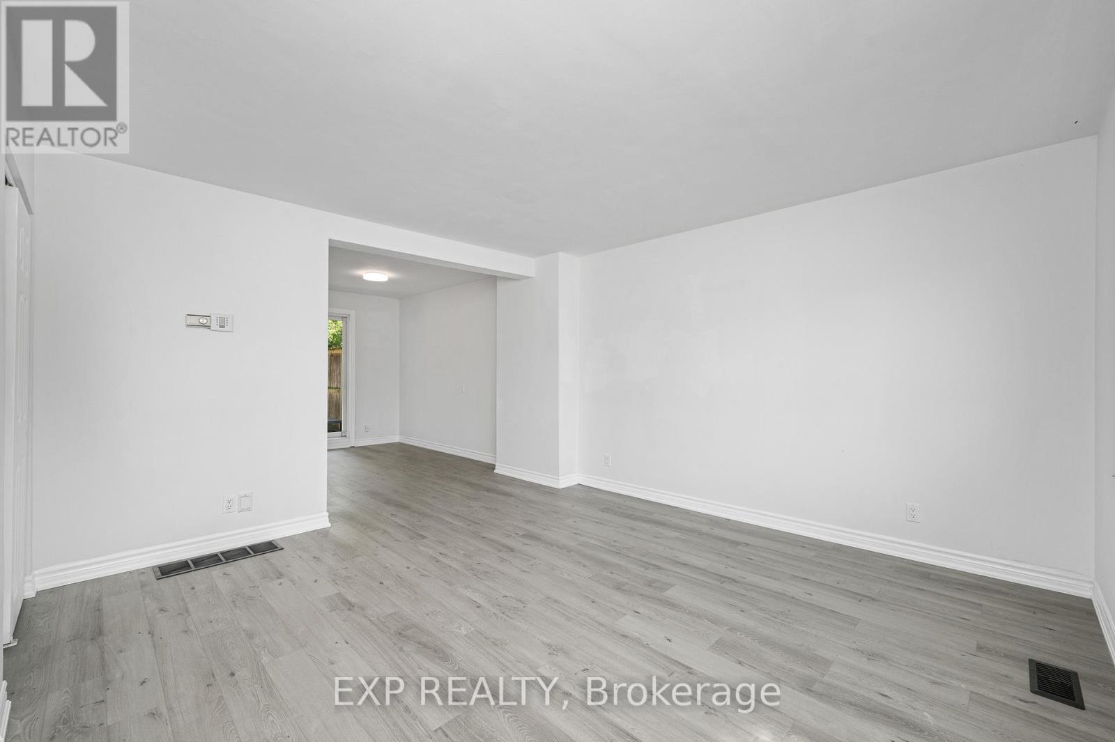 132 HESLOP ROAD - 11