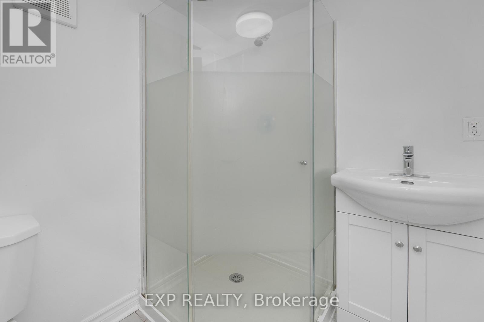 132 HESLOP ROAD - Image 36