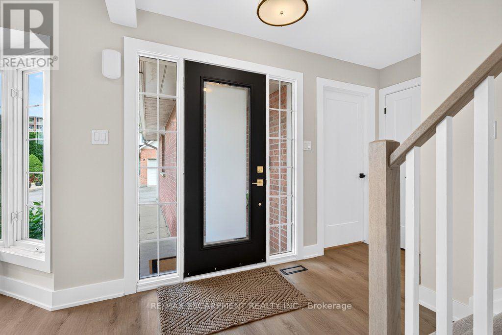 #5 2435 WOODWARD AVENUE - Image 4