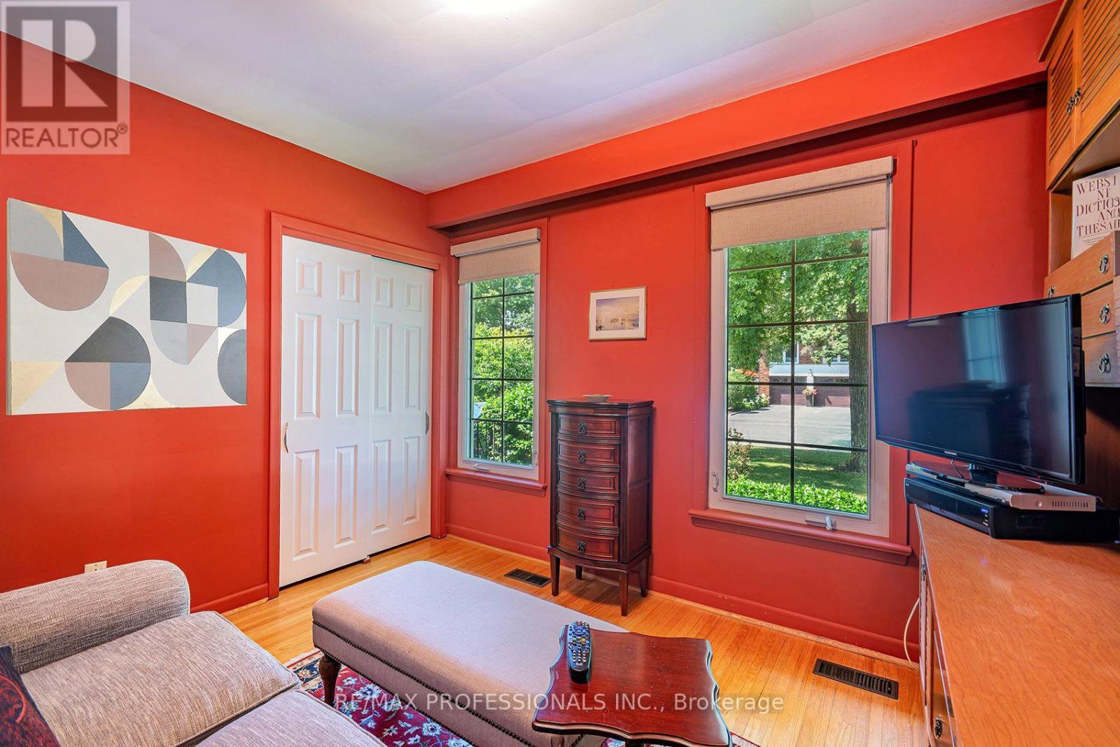 17 CLEARSIDE PLACE - 22
