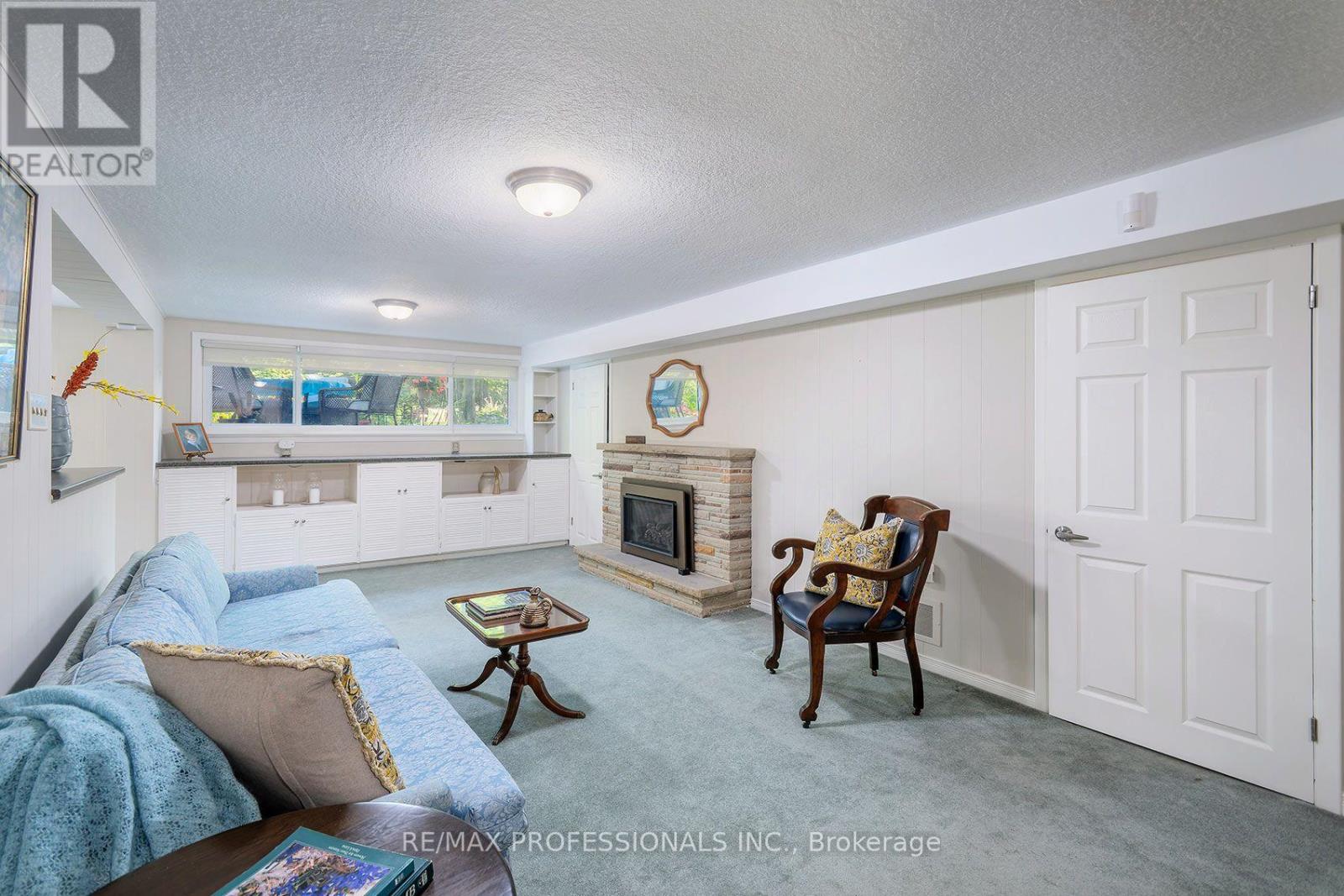 17 CLEARSIDE PLACE - Image 26