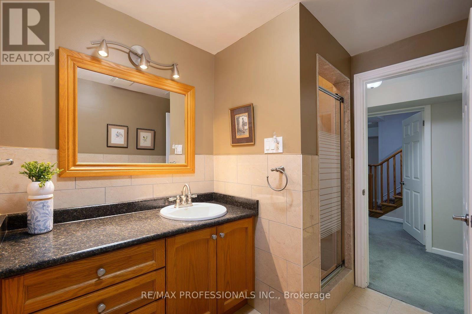 17 CLEARSIDE PLACE - Image 31