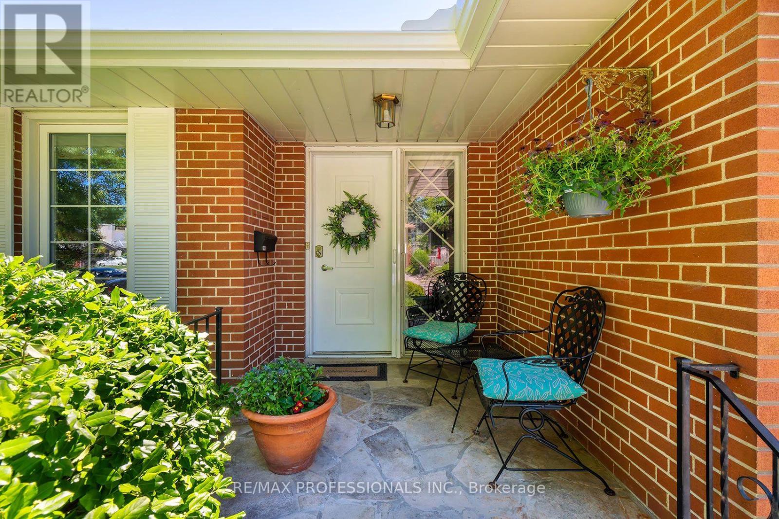 17 CLEARSIDE PLACE - Image 6