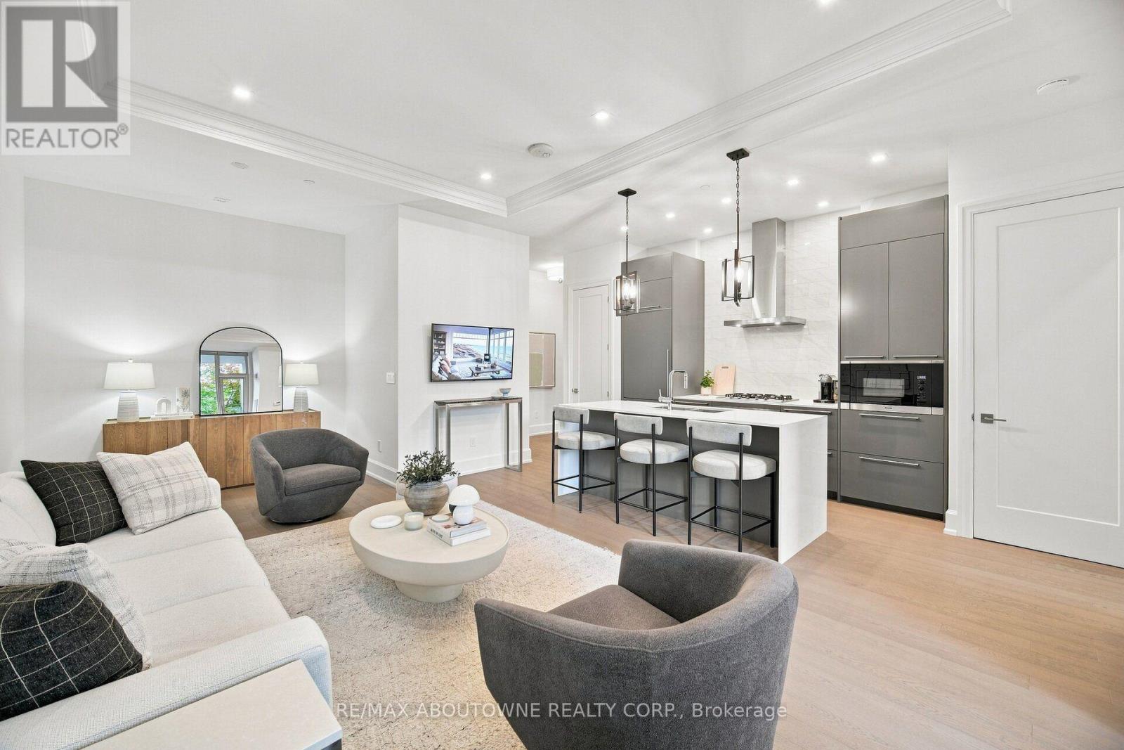 #106 1441 ELGIN STREET - 14