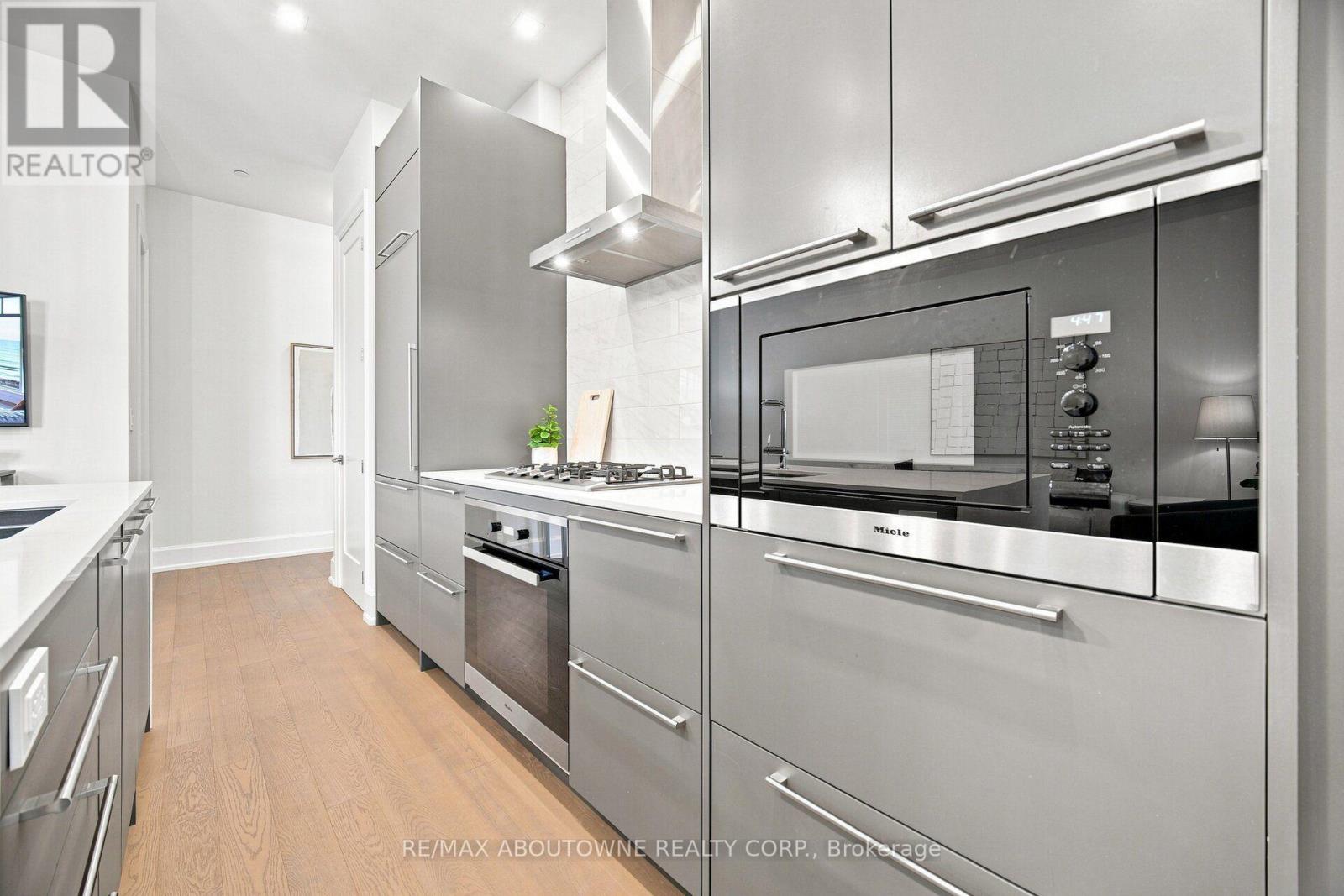 #106 1441 ELGIN STREET - 8