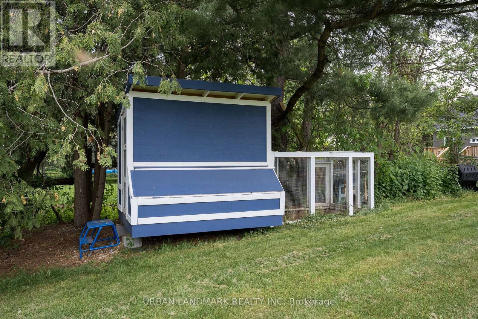 122 SEYMOUR STREET W - Image 30