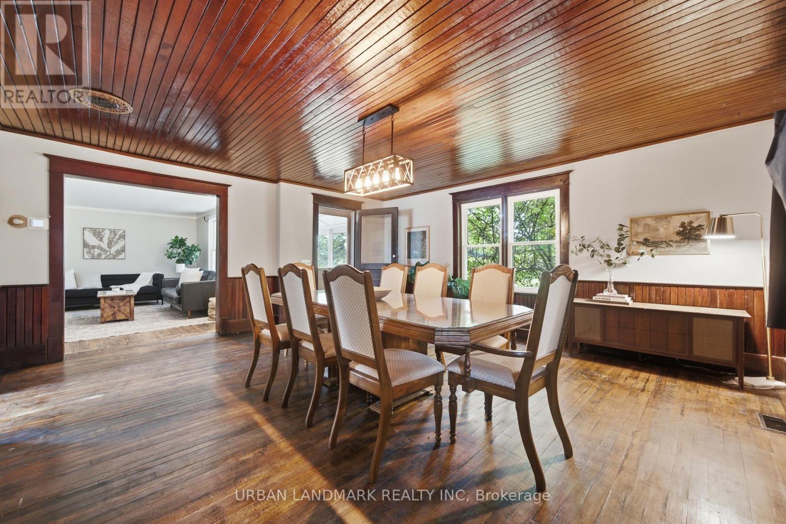 3095 COOPER ROAD - Image 14