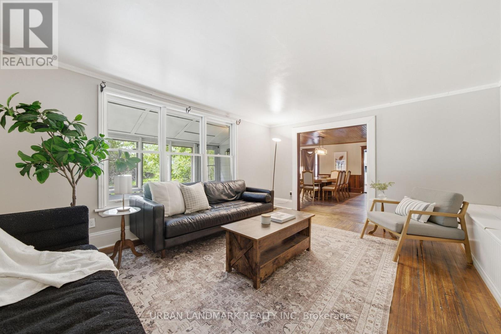 3095 COOPER ROAD - Image 30