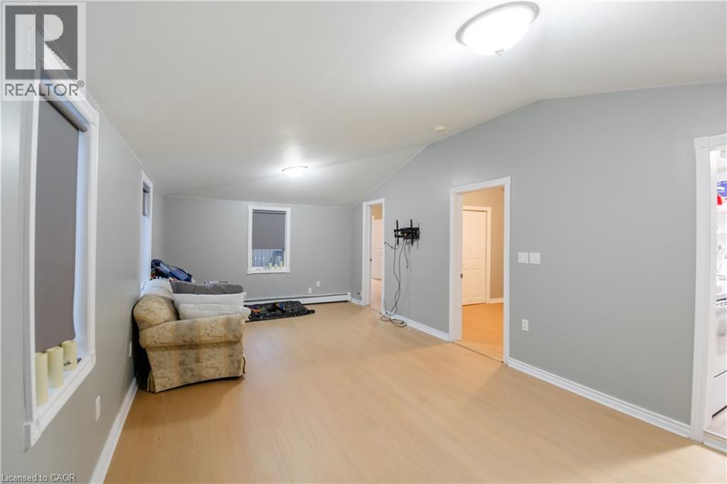610 ELM Street - 24