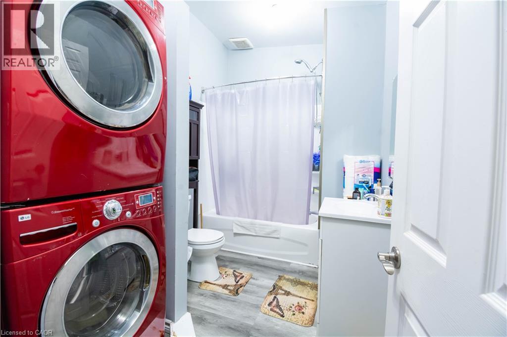 610 ELM Street - 36