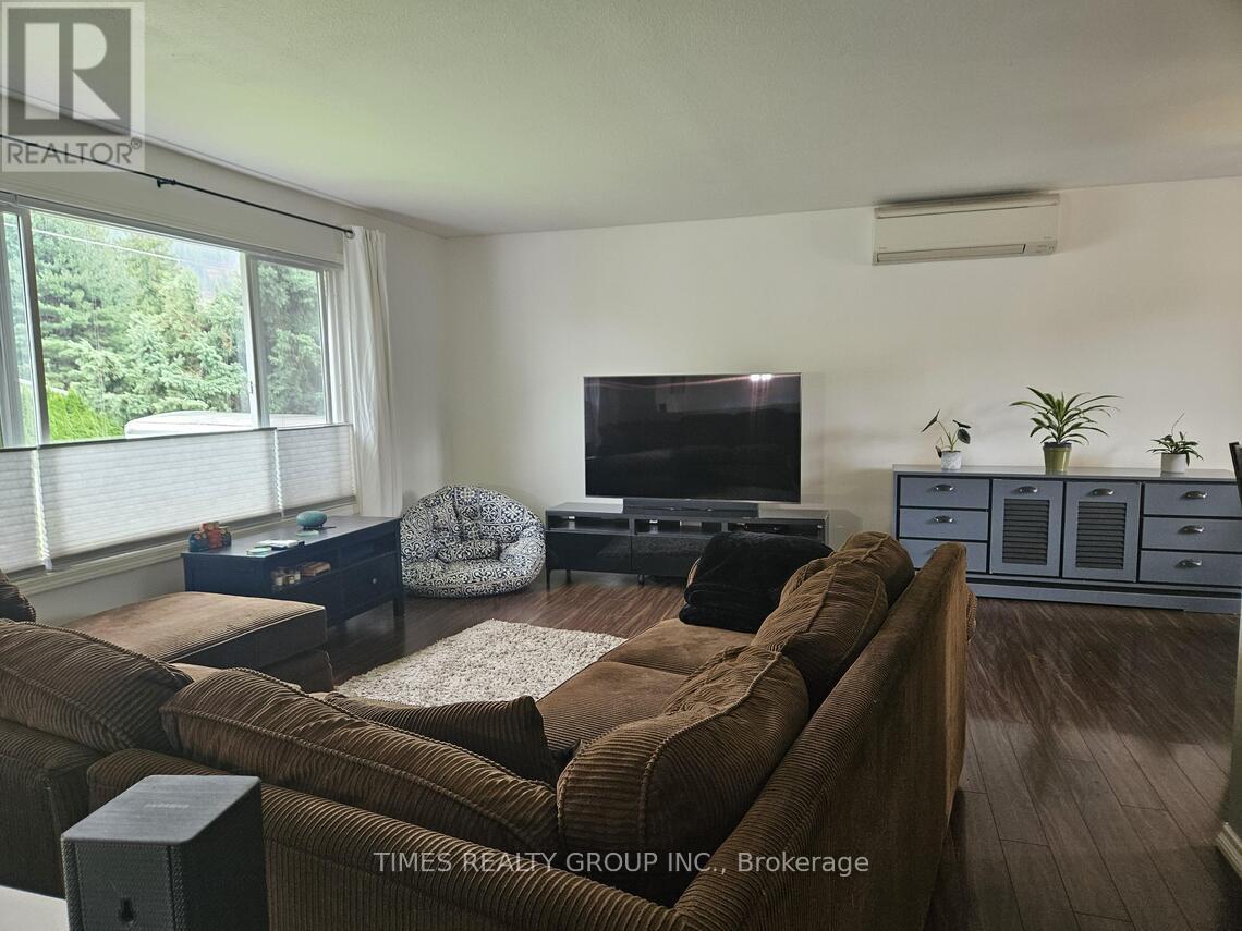 606 GILLIS AVENUE - Image 12